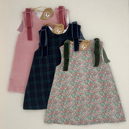 Vestido Trapecio con Lazos